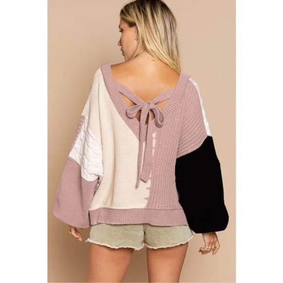 POL Colorblock Patch Mixed Knit Balloon Sleeves Tie Back
Sweater - Picture 3 of 15